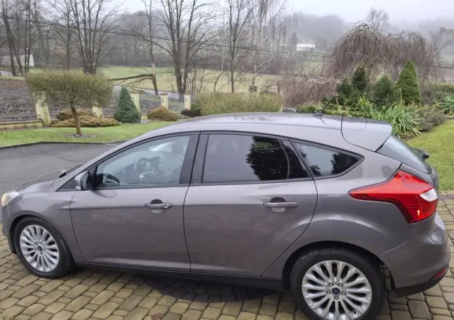 FORD Focus 1.0 EcoBoost Start-Stopp-System Ambiente