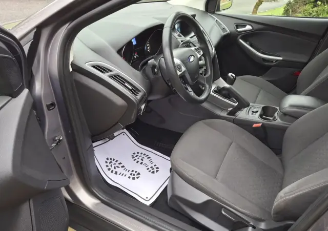 FORD Focus 1.0 EcoBoost Start-Stopp-System Ambiente