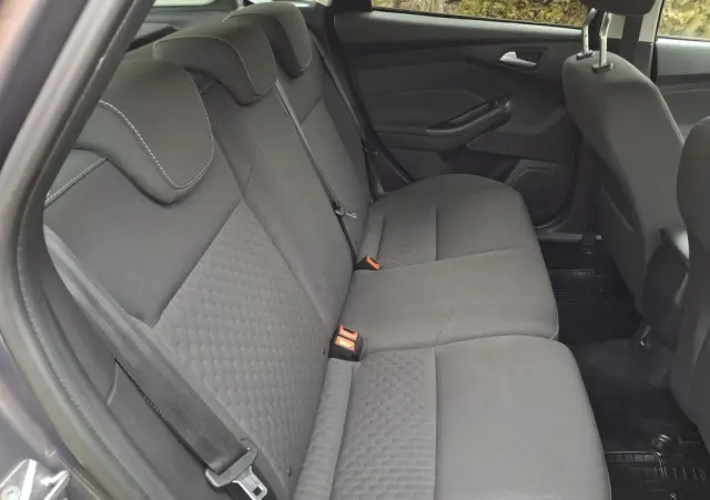 FORD Focus 1.0 EcoBoost Start-Stopp-System Ambiente