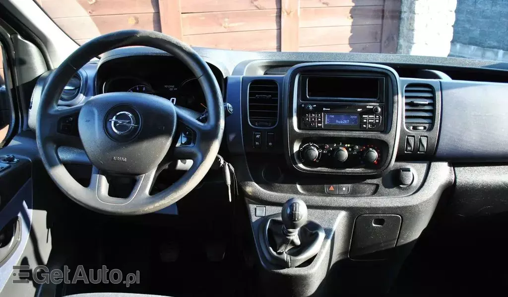 OPEL Vivaro 1.6 CDTI BiTurbo (140 KM)