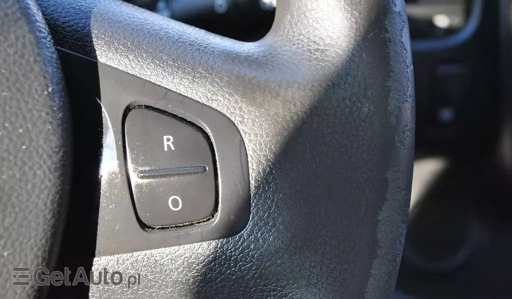 OPEL Vivaro 1.6 CDTI BiTurbo (140 KM)