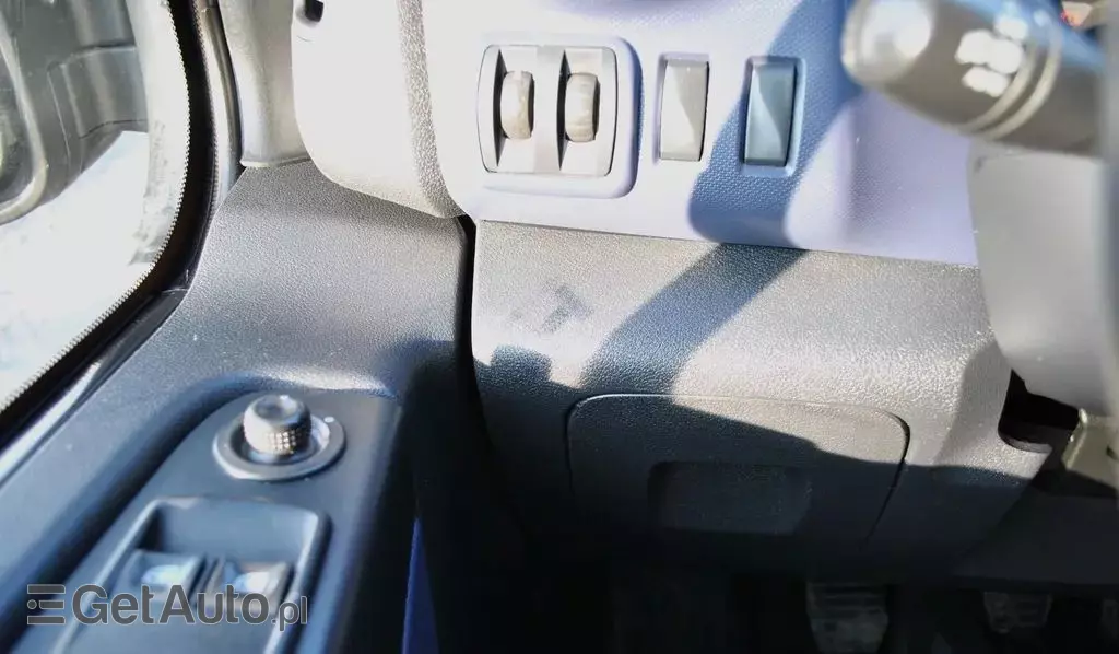 OPEL Vivaro 1.6 CDTI BiTurbo (140 KM)