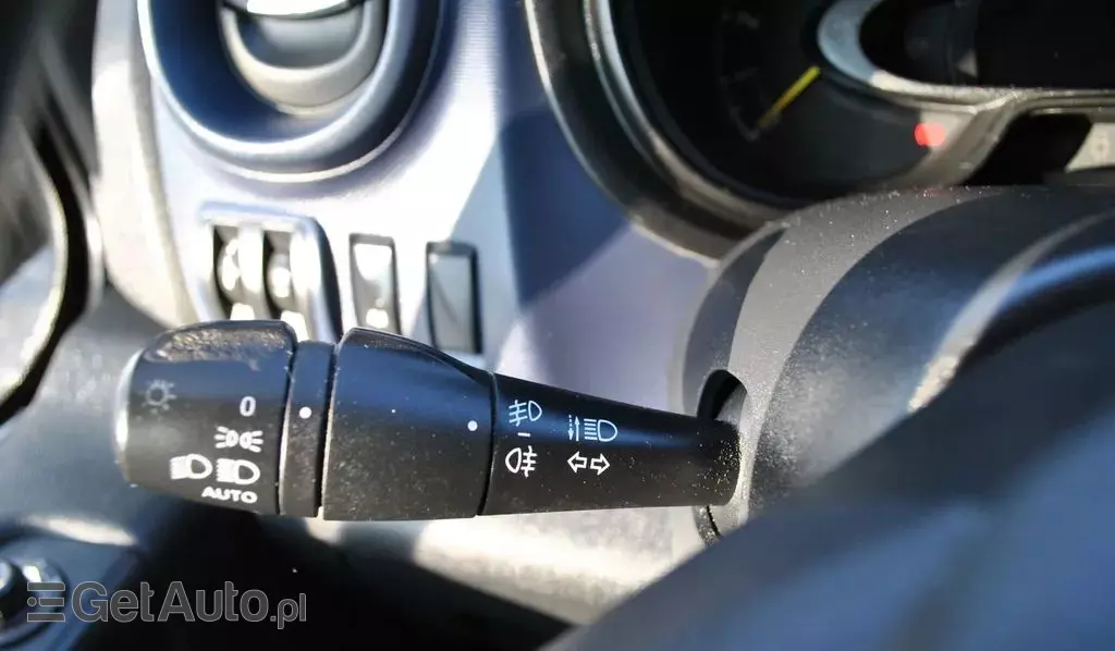 OPEL Vivaro 1.6 CDTI BiTurbo (140 KM)