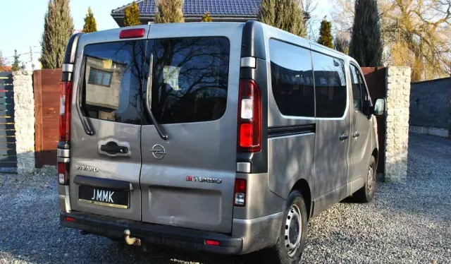 OPEL Vivaro 1.6 CDTI BiTurbo (140 KM)