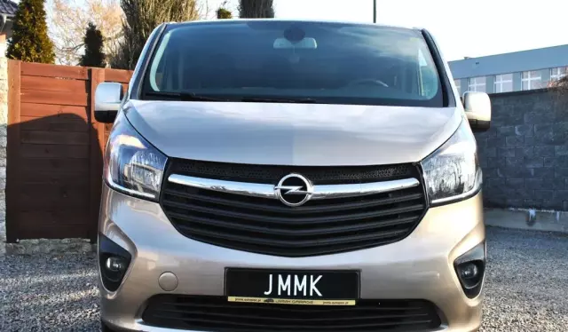 OPEL Vivaro 1.6 CDTI BiTurbo (140 KM)