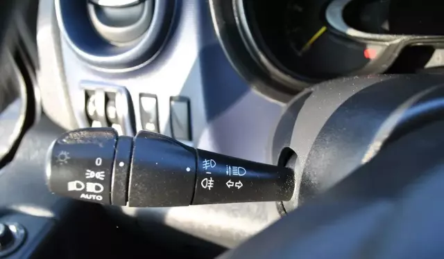 OPEL Vivaro 1.6 CDTI BiTurbo (140 KM)