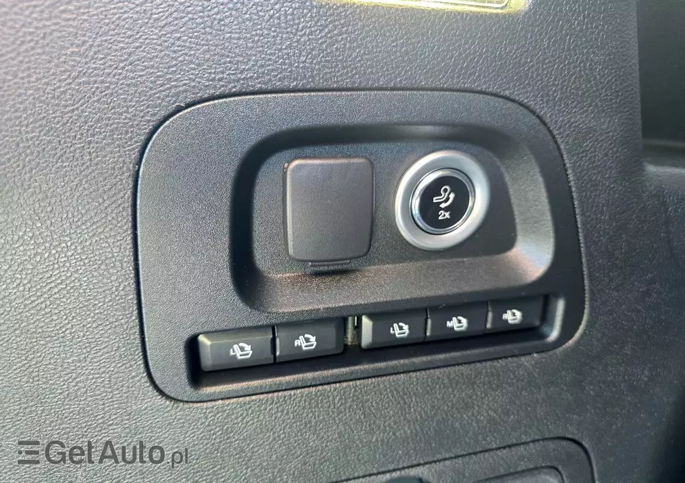 FORD S-Max 2.0 EcoBlue Titanium