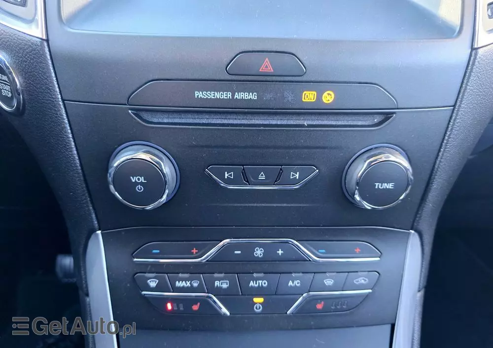 FORD S-Max 2.0 EcoBlue Titanium