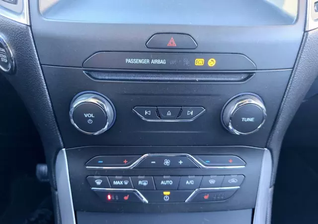 FORD S-Max 2.0 EcoBlue Titanium