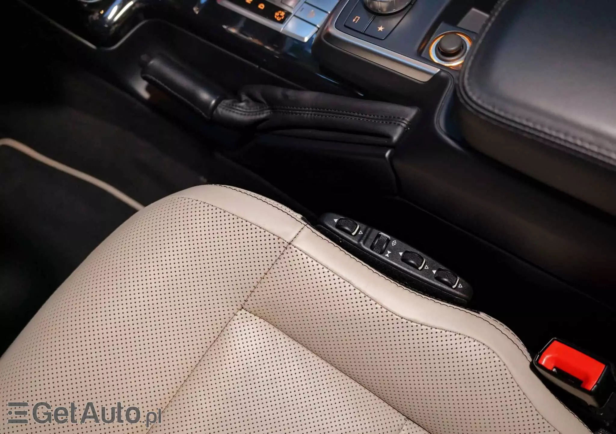 MERCEDES-BENZ Klasa G AMG 63