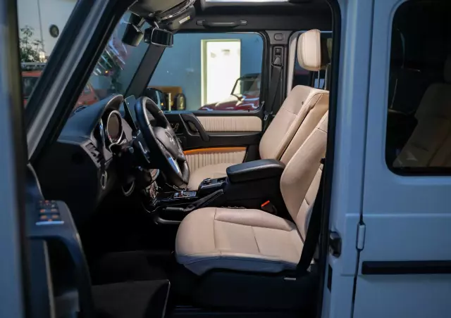 MERCEDES-BENZ Klasa G AMG 63