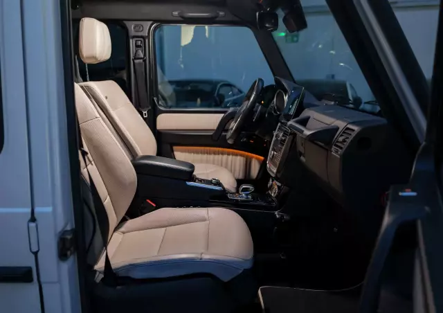 MERCEDES-BENZ Klasa G AMG 63