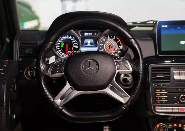 MERCEDES-BENZ Klasa G AMG 63