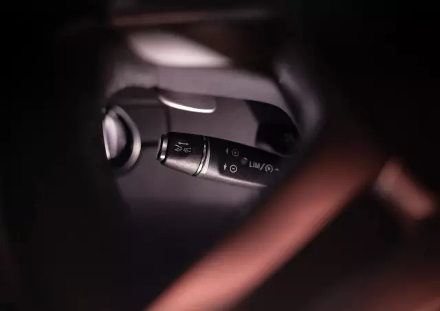 MERCEDES-BENZ Klasa G AMG 63