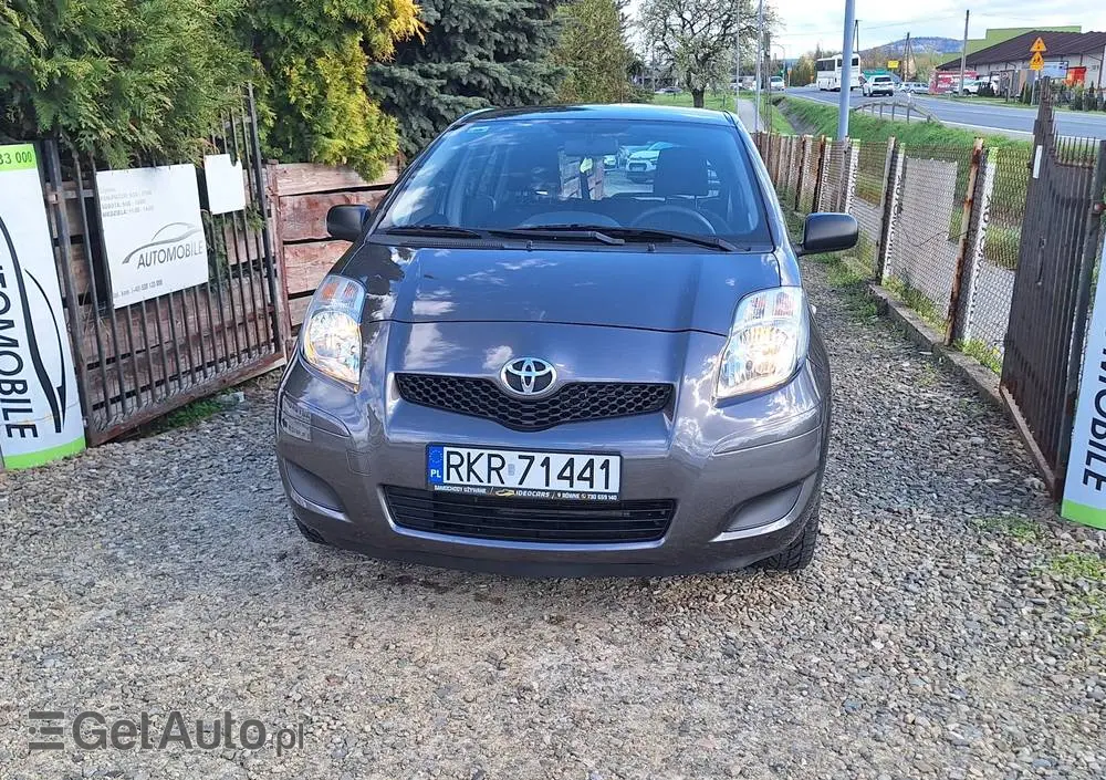 TOYOTA Yaris 1.0 VVT-i Life