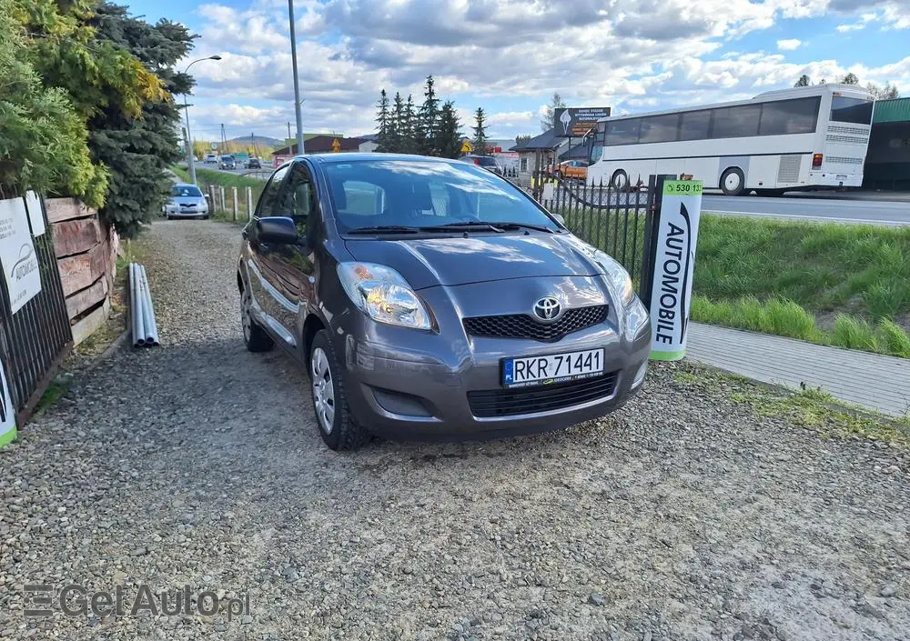TOYOTA Yaris 1.0 VVT-i Life