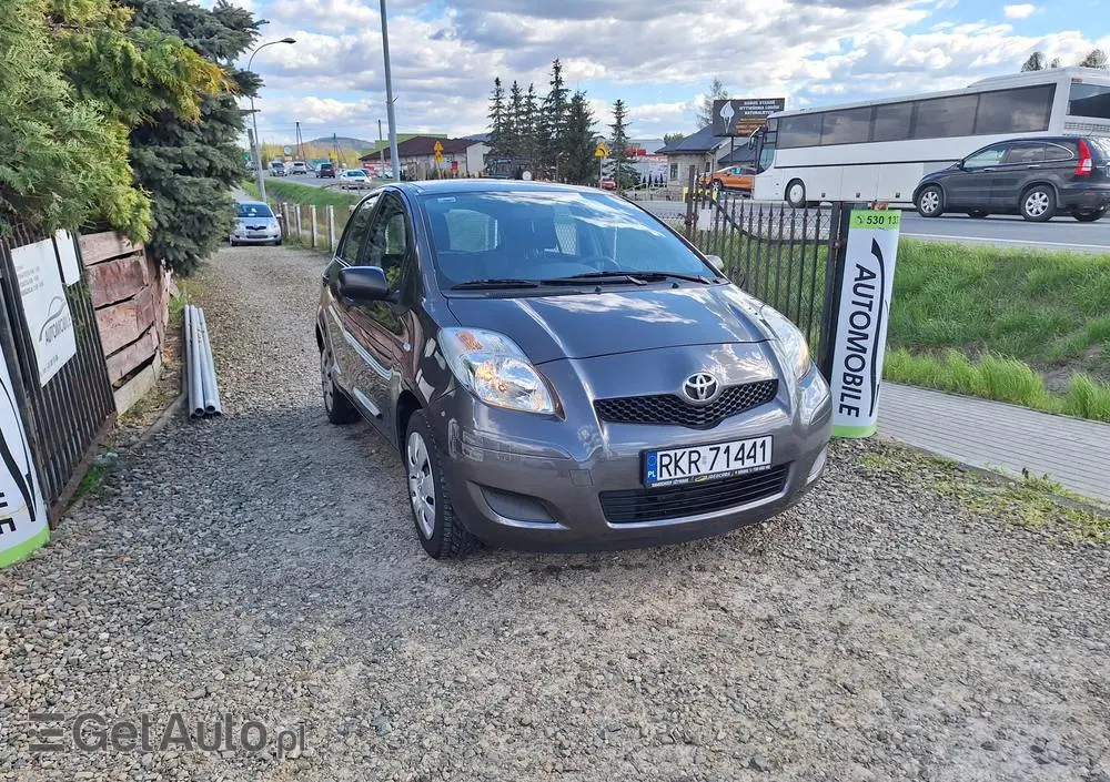 TOYOTA Yaris 1.0 VVT-i Life