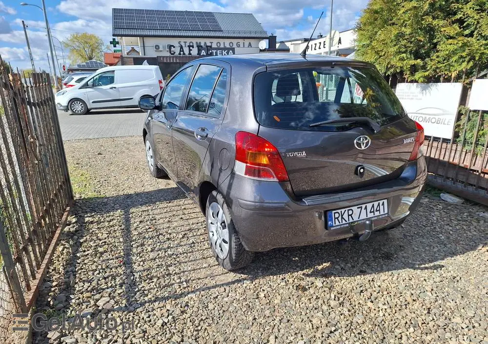 TOYOTA Yaris 1.0 VVT-i Life
