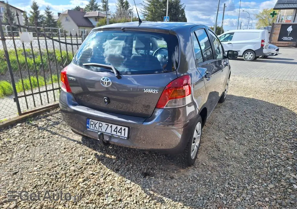 TOYOTA Yaris 1.0 VVT-i Life