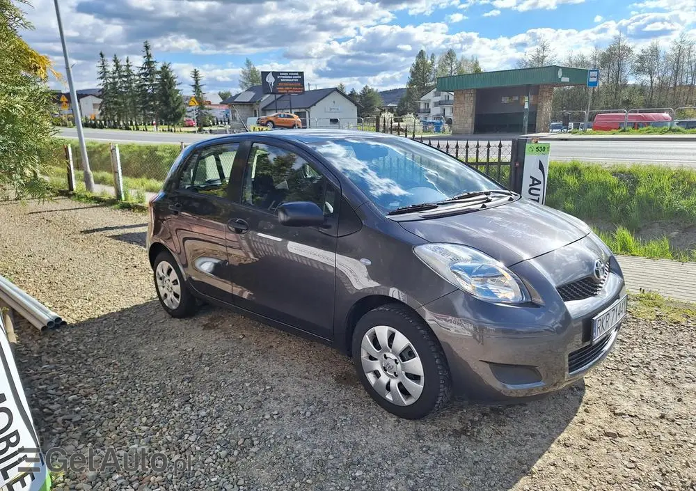 TOYOTA Yaris 1.0 VVT-i Life