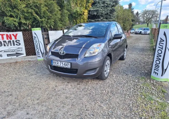 TOYOTA Yaris 1.0 VVT-i Life