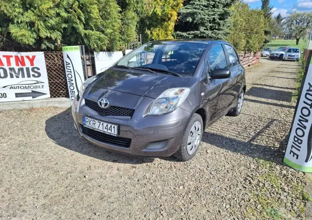 TOYOTA Yaris 1.0 VVT-i Life