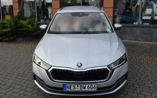 SKODA Octavia 2.0 TDI First Edition