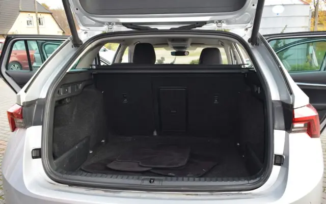 SKODA Octavia 2.0 TDI First Edition