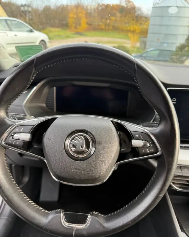 SKODA Octavia 2.0 TDI First Edition
