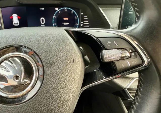 SKODA Octavia 2.0 TDI First Edition