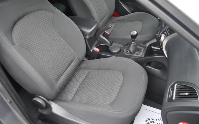 HYUNDAI Ix35 1.6 2WD Fifa World Cup Edition