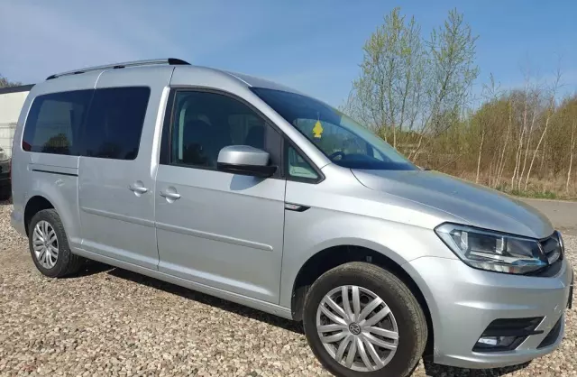 VOLKSWAGEN Caddy 
