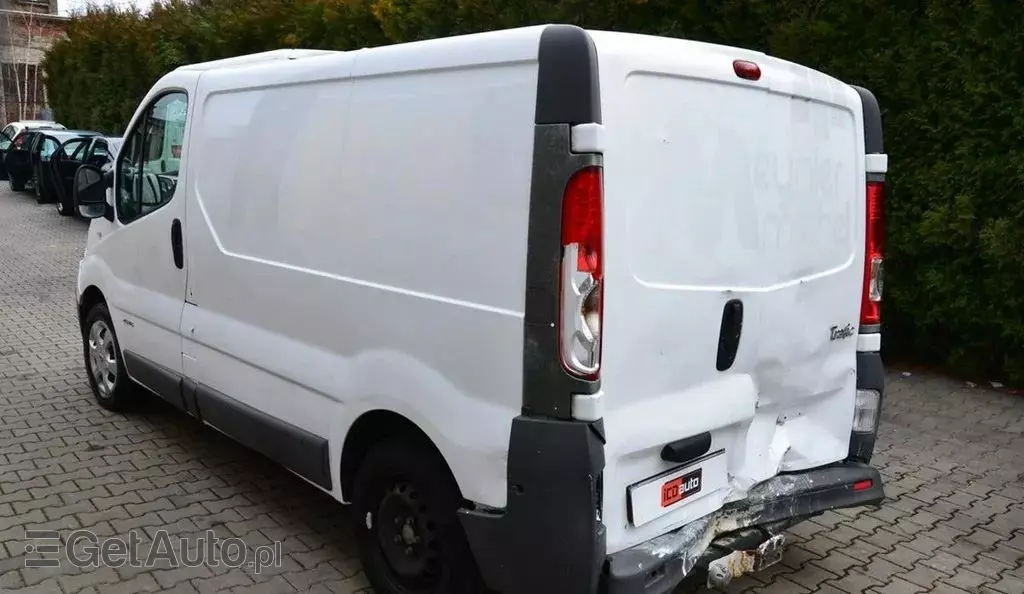 RENAULT Trafic 