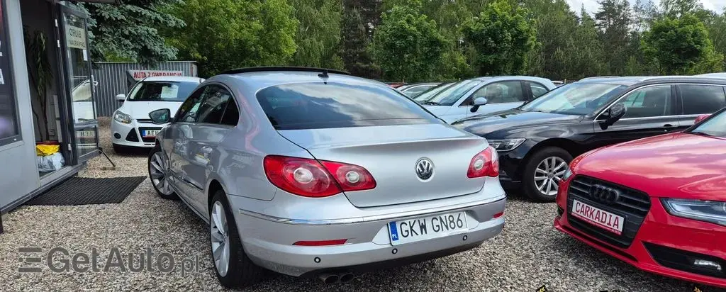 VOLKSWAGEN Passat CC 