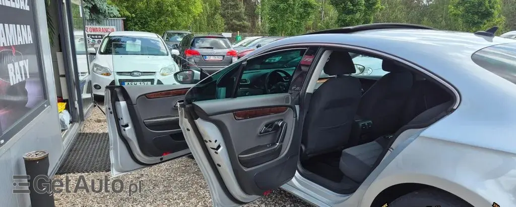 VOLKSWAGEN Passat CC 