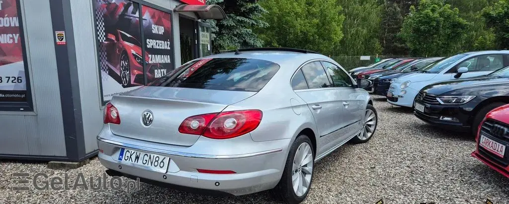 VOLKSWAGEN Passat CC 