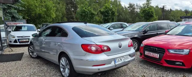 VOLKSWAGEN Passat CC 