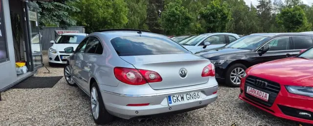 VOLKSWAGEN Passat CC 
