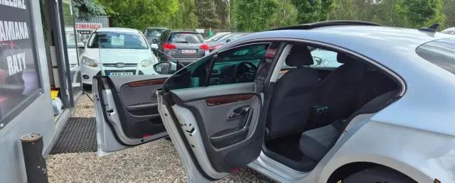 VOLKSWAGEN Passat CC 