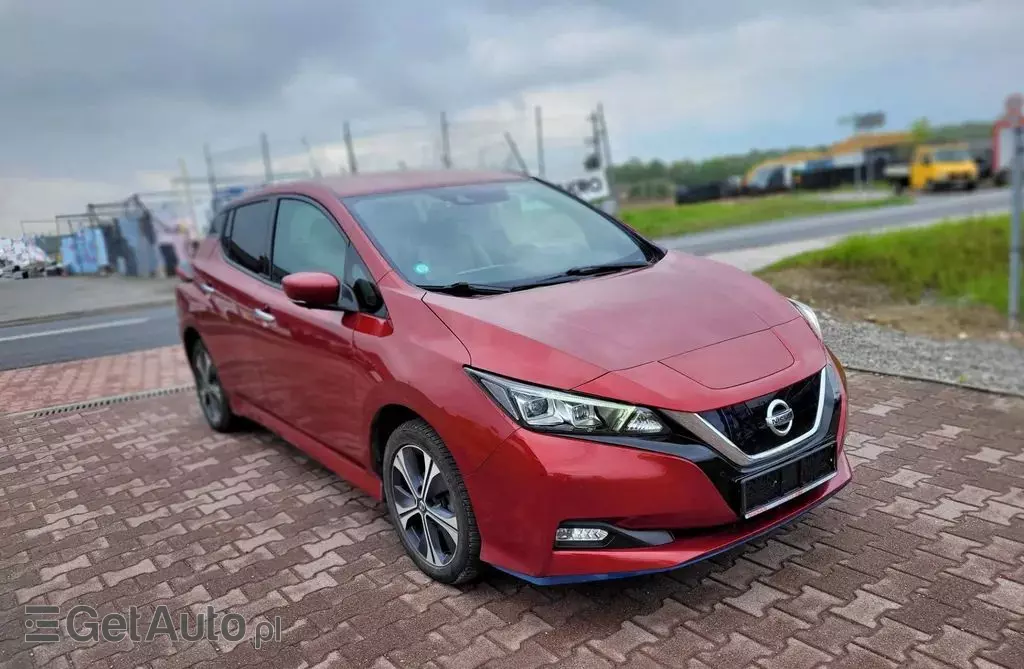 NISSAN Leaf E+ 62 kWh (218 KM)
