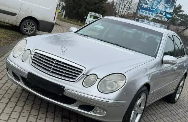 MERCEDES-BENZ Klasa E 