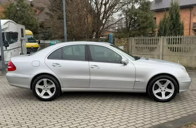 MERCEDES-BENZ Klasa E 