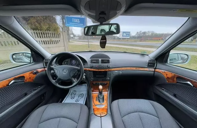 MERCEDES-BENZ Klasa E 