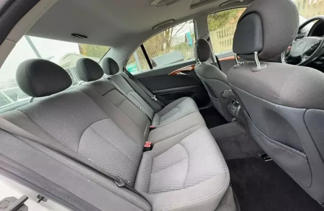 MERCEDES-BENZ Klasa E 