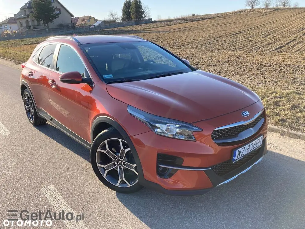 KIA XCeed 1.5 T-GDI Business Line DCT