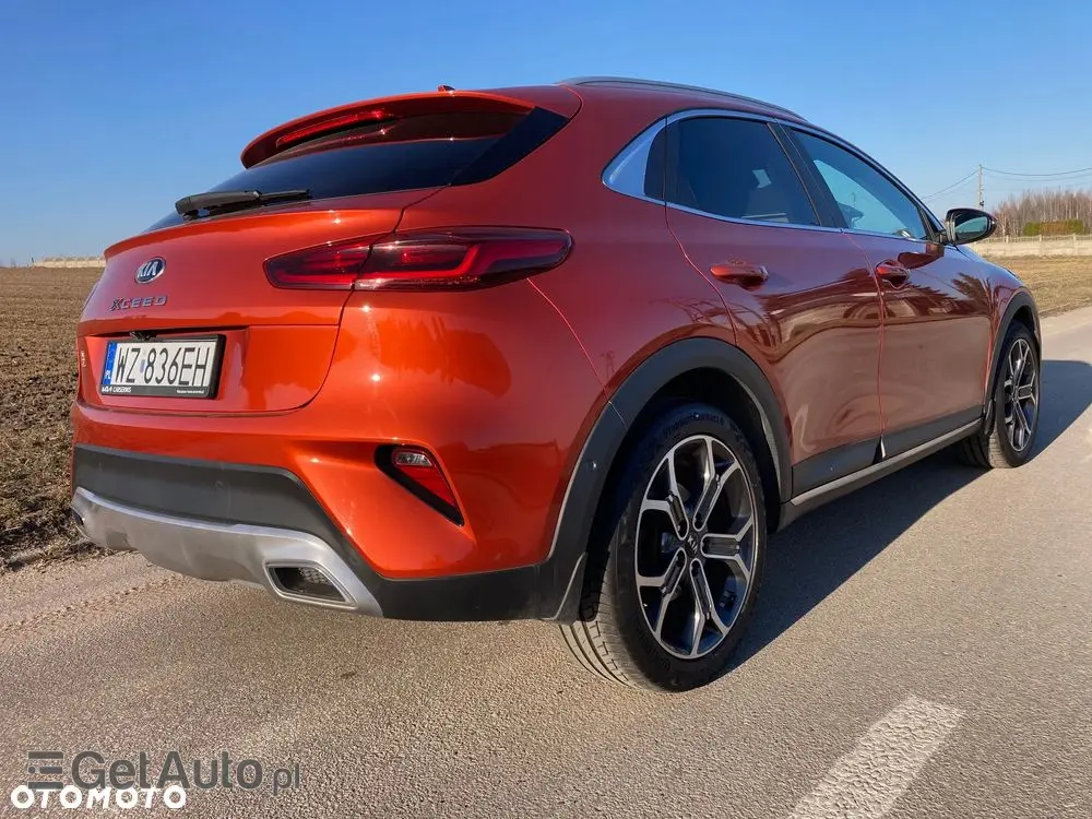 KIA XCeed 1.5 T-GDI Business Line DCT