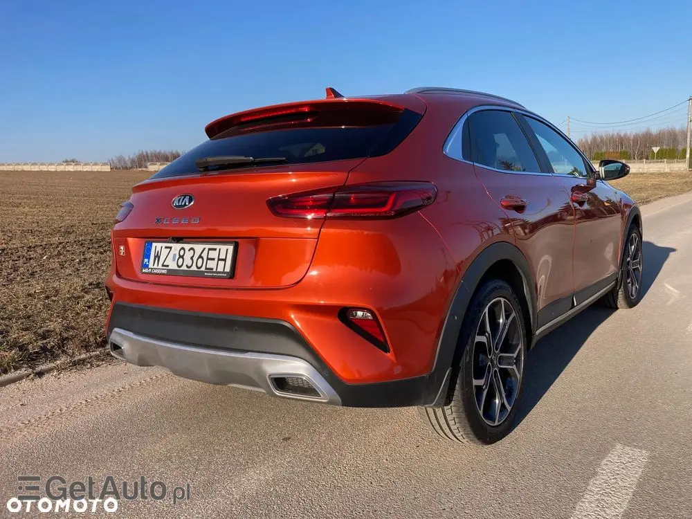 KIA XCeed 1.5 T-GDI Business Line DCT