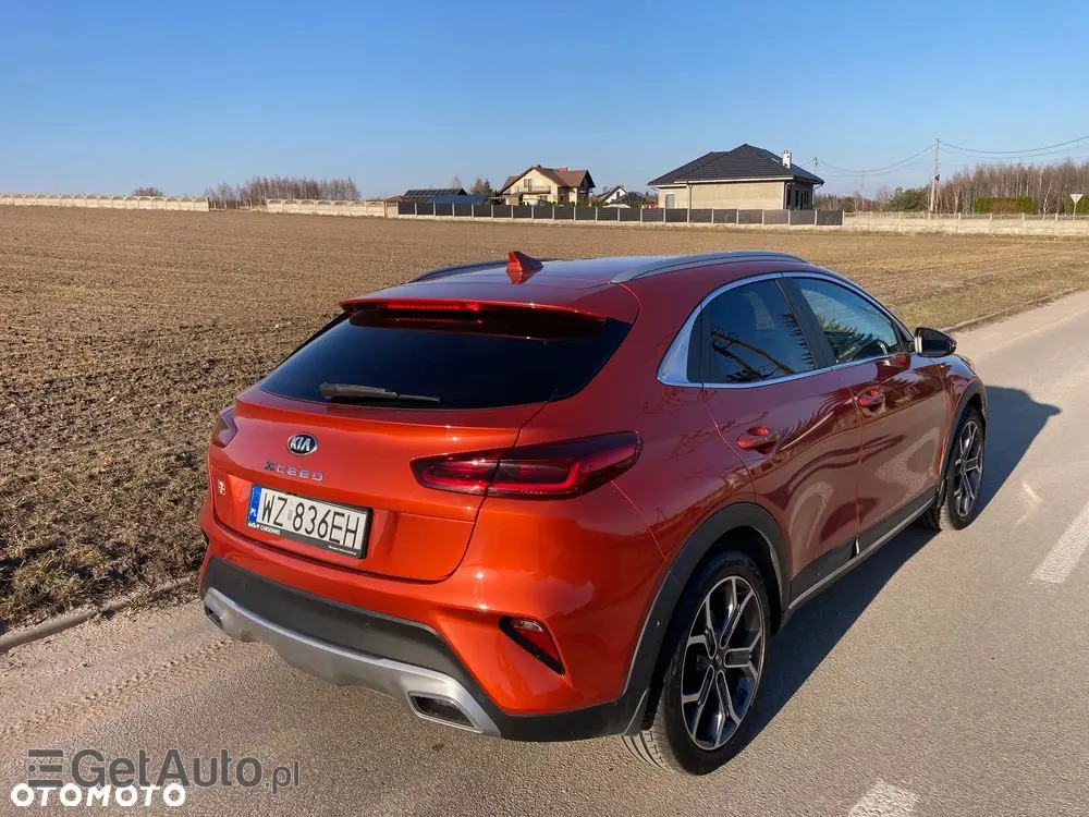 KIA XCeed 1.5 T-GDI Business Line DCT