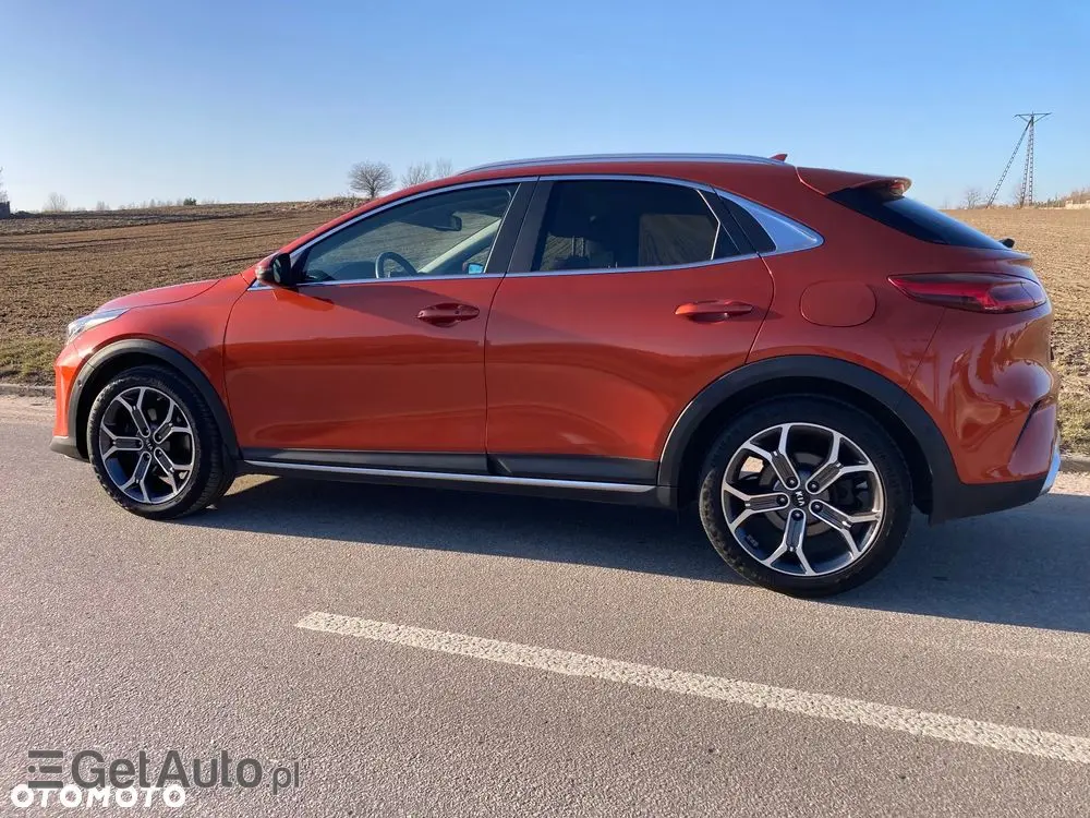 KIA XCeed 1.5 T-GDI Business Line DCT