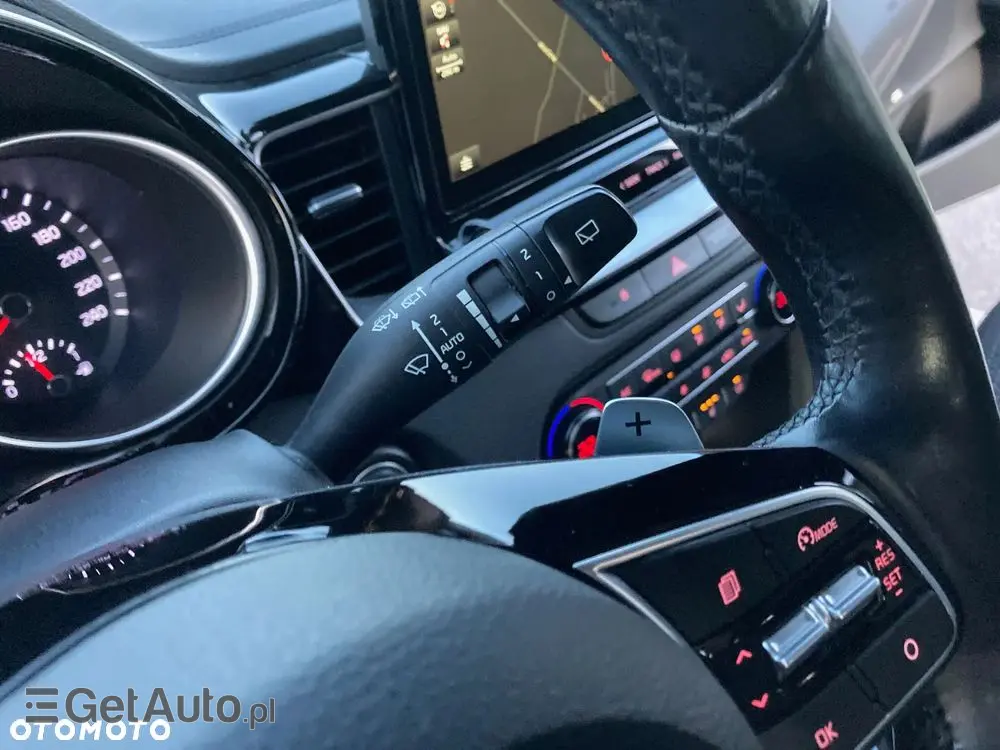 KIA XCeed 1.5 T-GDI Business Line DCT